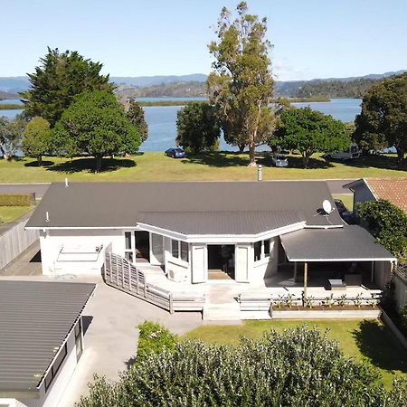 Villa The Great Escape, Luxury Waterfront, Hottub Whitianga Esterno foto